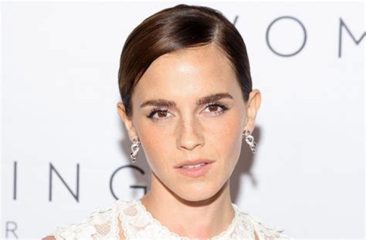 7 Weight Loss Secrets From Emma Watson for a Body That Turns Heads — Celebwell