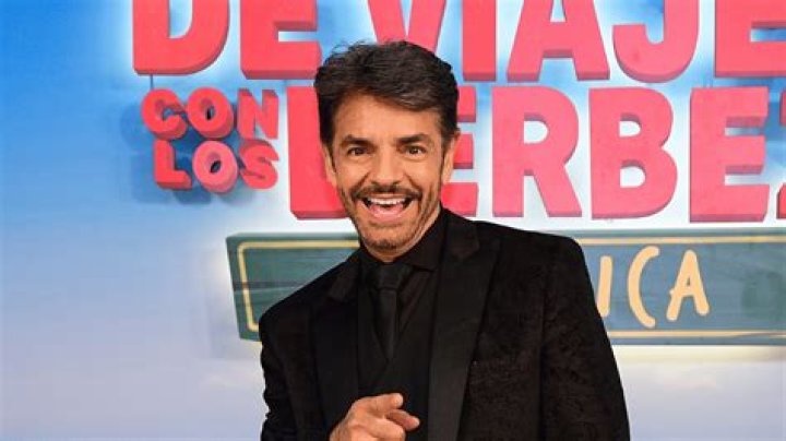 Award-winning actor Eugenio Derbez responds to viral TikTok clip questioning who he is on flight