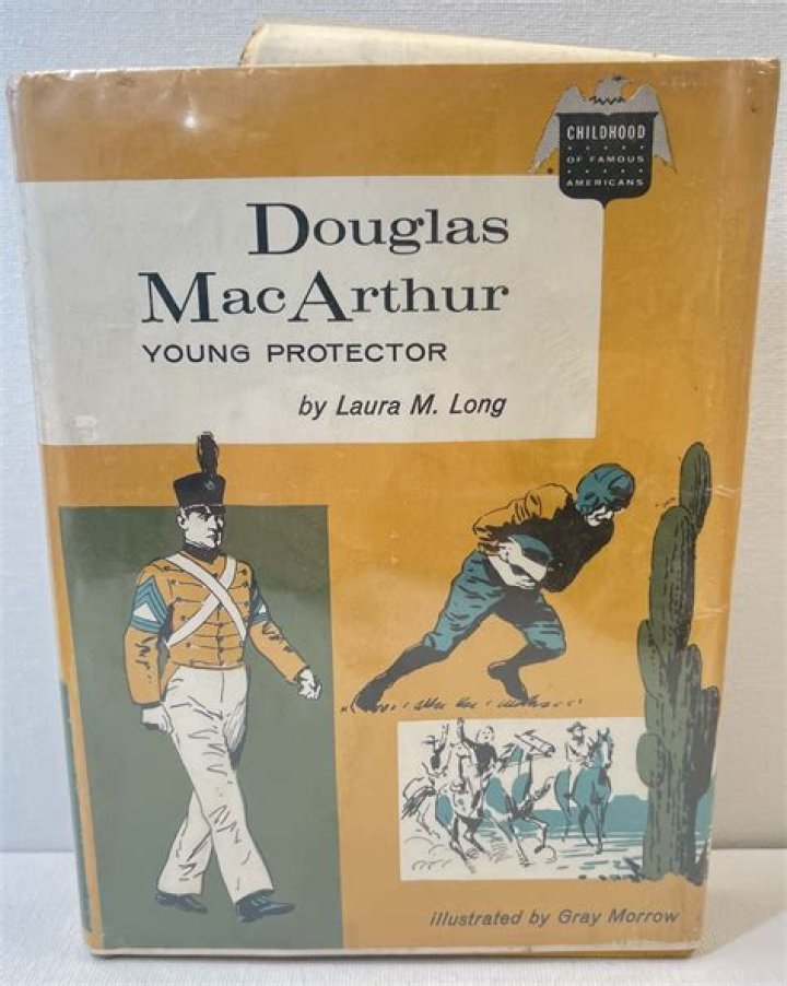 Douglas MacArthur Biography - Facts, Childhood, Family Life & Achievements