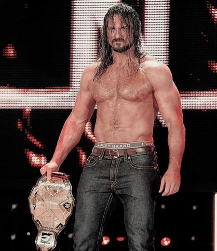 Drew McIntyre Height Weight Shoe Size Body Measurements Facts Family