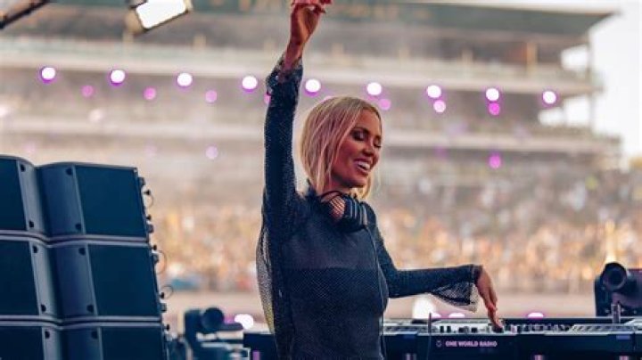 Famous Female Djs