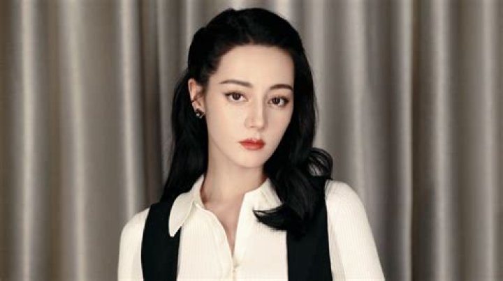 Famous People From Shanghai, China & Celebs Born In Shanghai