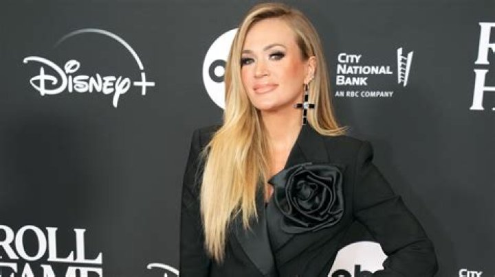 
How Much Money Does Carrie Underwood Make? Latest Income Salary
