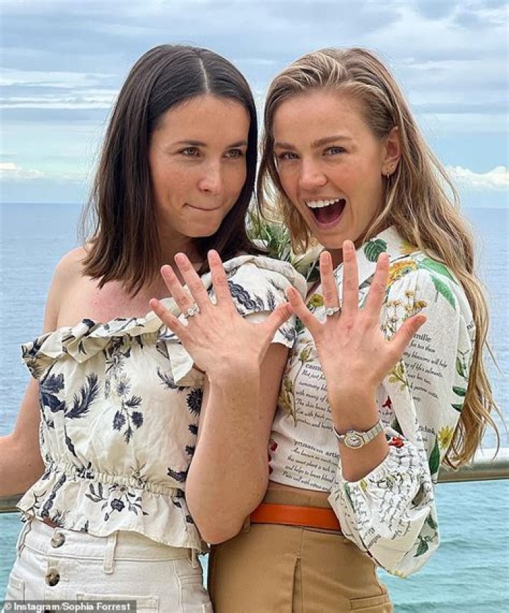 Is Jean Smarts Daughter Bonnie Now Forrest? – Celebrity