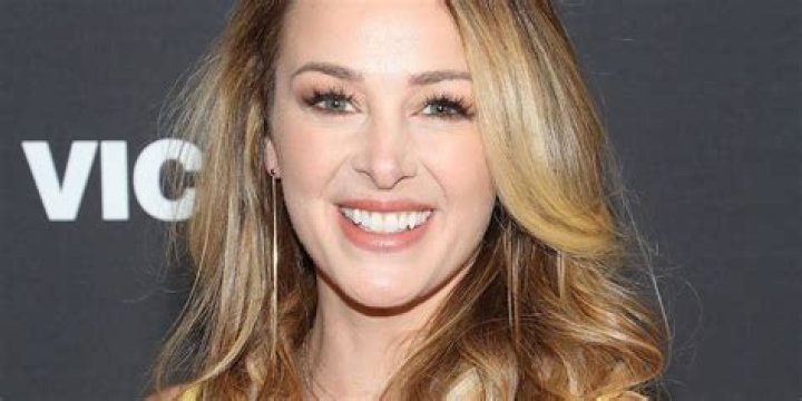 Jamie Otis in Bathing Suit Says "Enjoy Yourself" — Celebwell