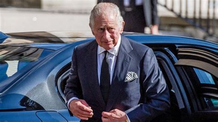 King Charles III faces first major opposition of his reign after pen explodes in his hands