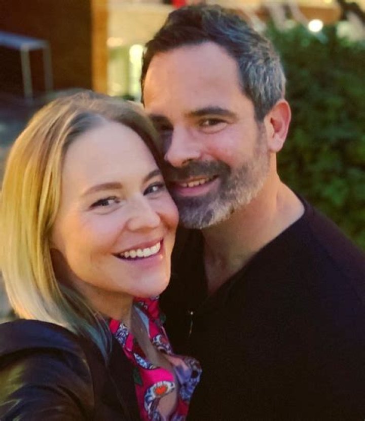 Kristin Booth Wiki, Husband, Net Worth, Kids, Age & Height