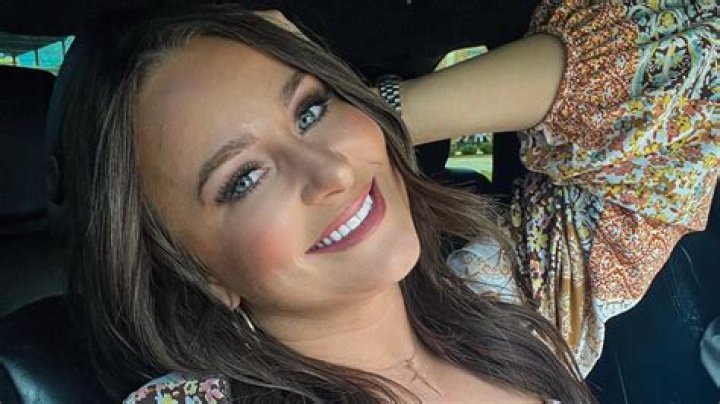 Leah Messer in Bathing Suit Says it's "Summer Time" — Celebwell