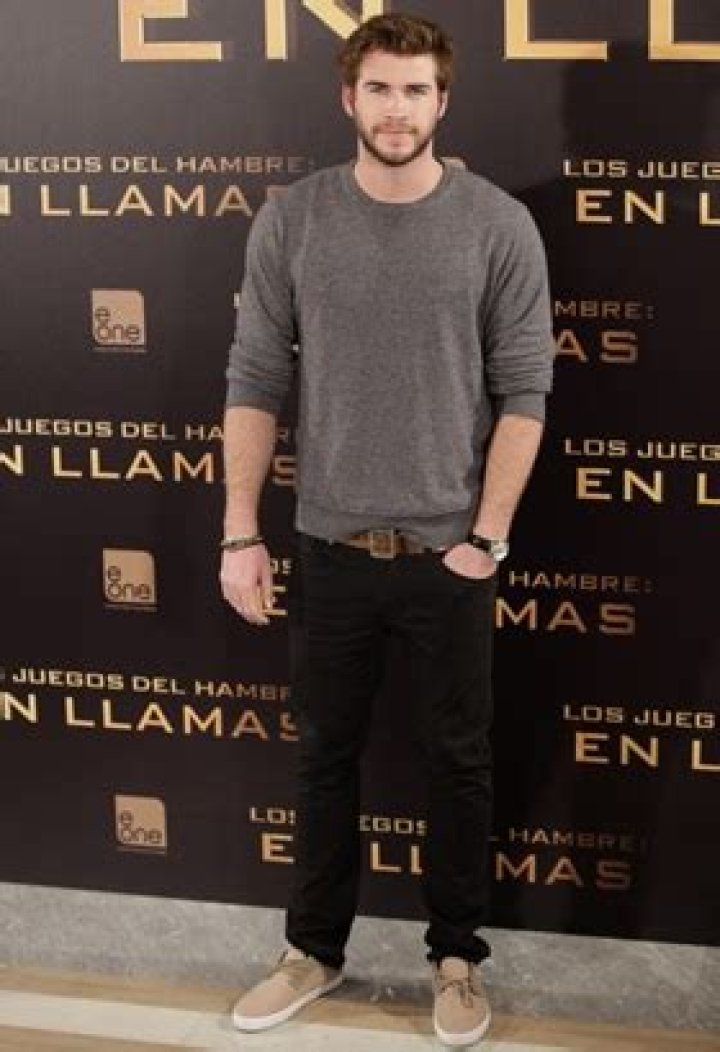 Liam Hemsworth Body Measurements Weight Height Shoe Size Vital Statistics