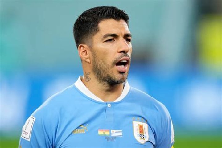 Luis Suarez Biography - Facts, Childhood, Family Life & Achievements