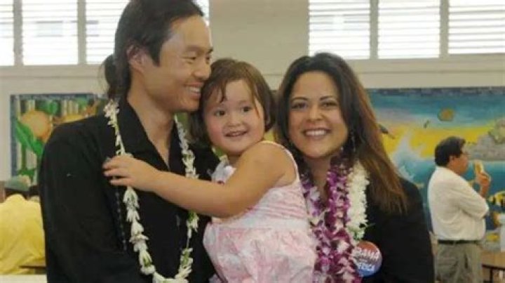 Maya Soetoro-Ng Biography - Facts, Childhood, Family Life & Achievements