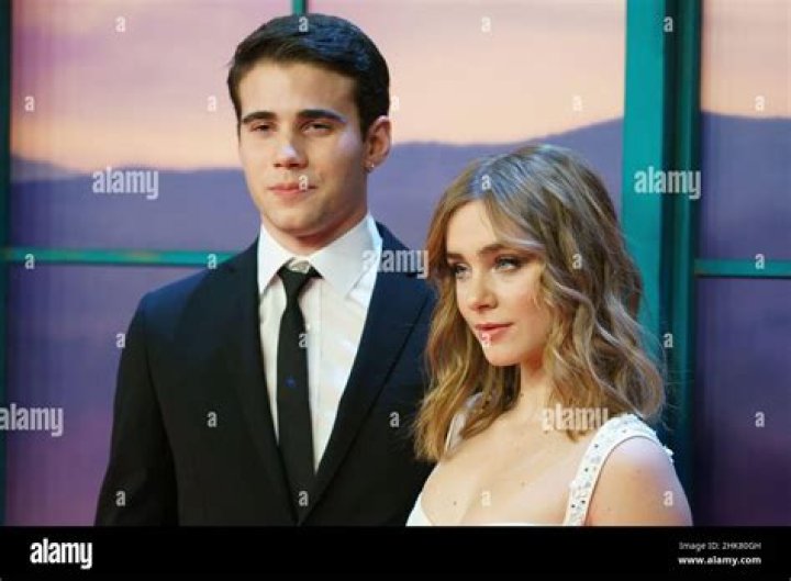 Through My Window Actor Julio Peña Wiki, Girlfriend, Age & Height