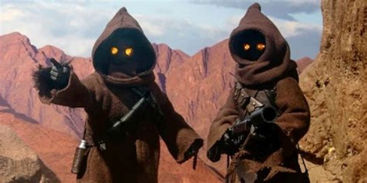 What do ‘Star Wars’ Jawas look like under their hoods?