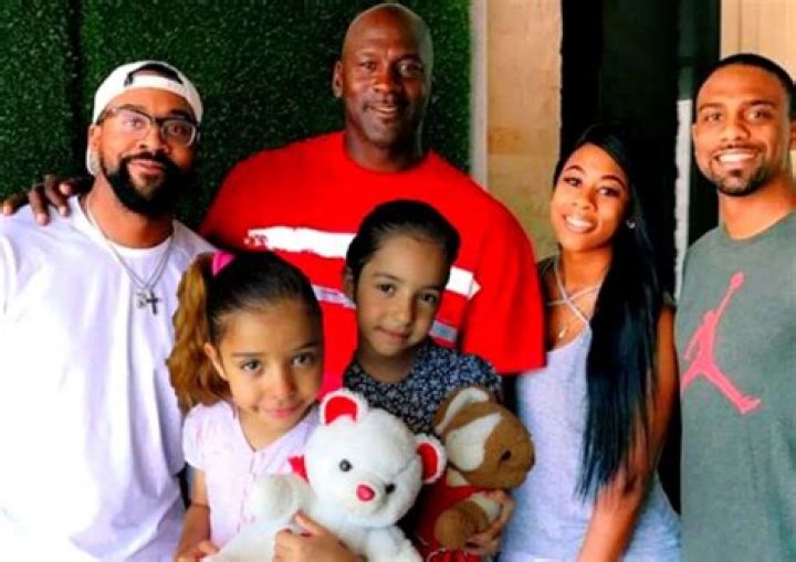 Yvette Prieto - Bio, Facts, Family Life of Michael Jordan’s Wife